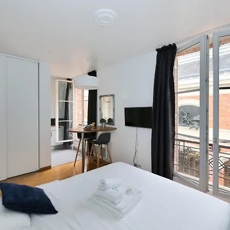 405 - Sejour Romantique Dans Un De 5 Appartamento