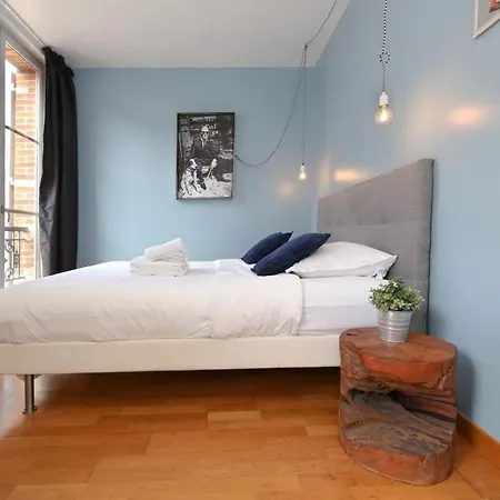 405 - Sejour Romantique Dans Un De 5 Appartamento Parigi